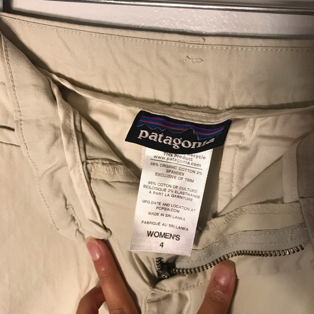 NWOT Patagonia Size 4 Beige Khaki Shorts - Picture 4 of 4
